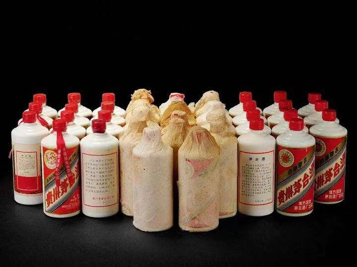 牙叉镇老酒回收上门哪里回收(附近上门回收茅台酒）?